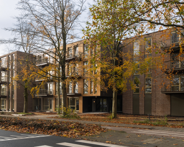 0277 BMB - M'DAM copyright studioPXL- 0002 LR.jpg
