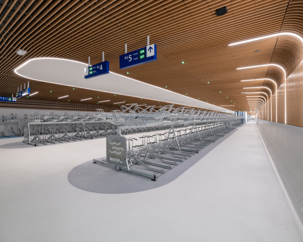 02  IJboulevard_VenhoevenCS-VHB ©Ossip van Duivenbode.jpg